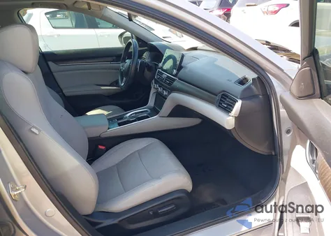 2019 Honda Accord Touring 2.0T из США, поврежденный, VIN 1HGCV2F94KA030214